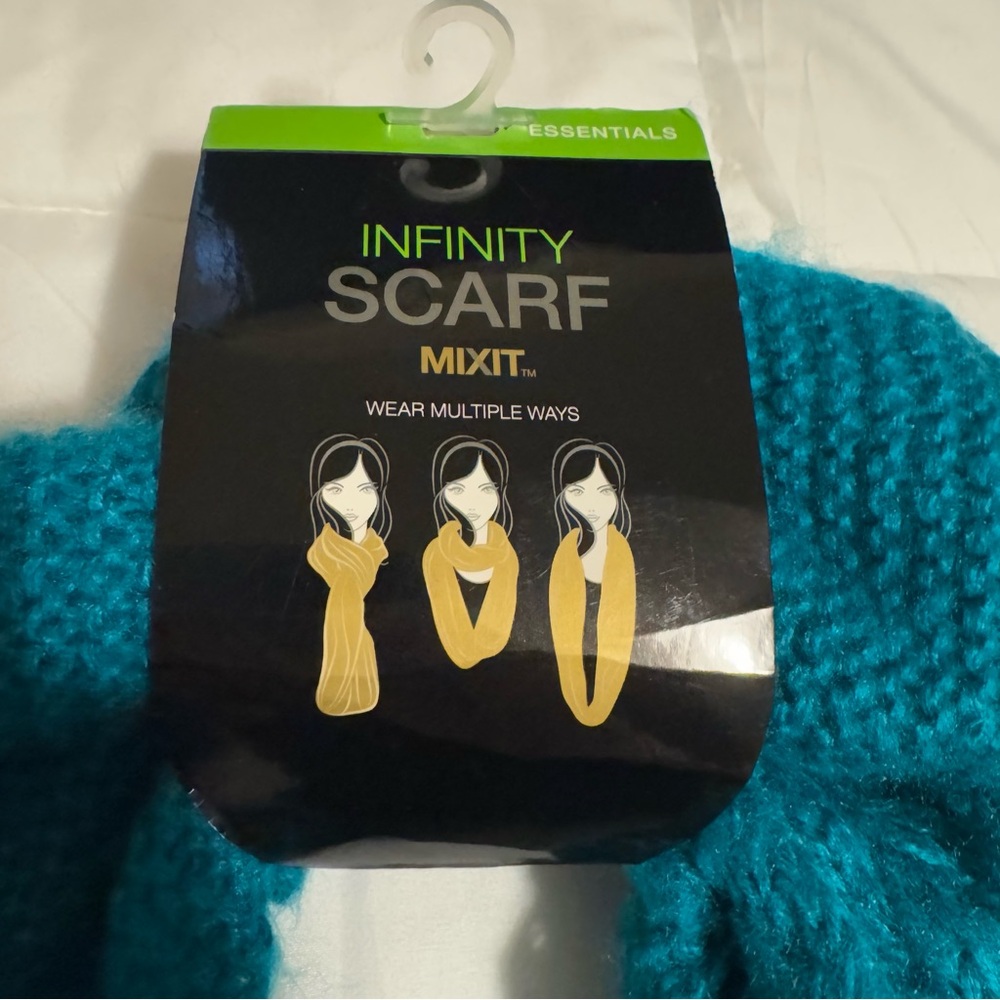 Mix It Infinity Scarf NWT-‎ Teal - Picture 2 of 3